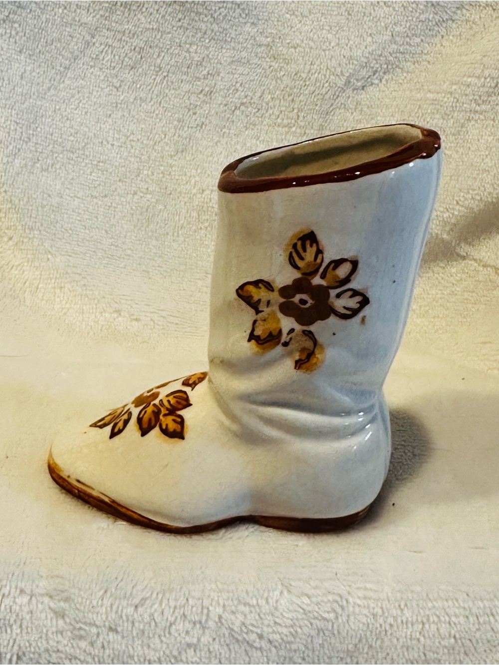VTG MADE IN OCCUPIED JAPAN Ceramic Hand Painted 3” Decorative Boots Floral